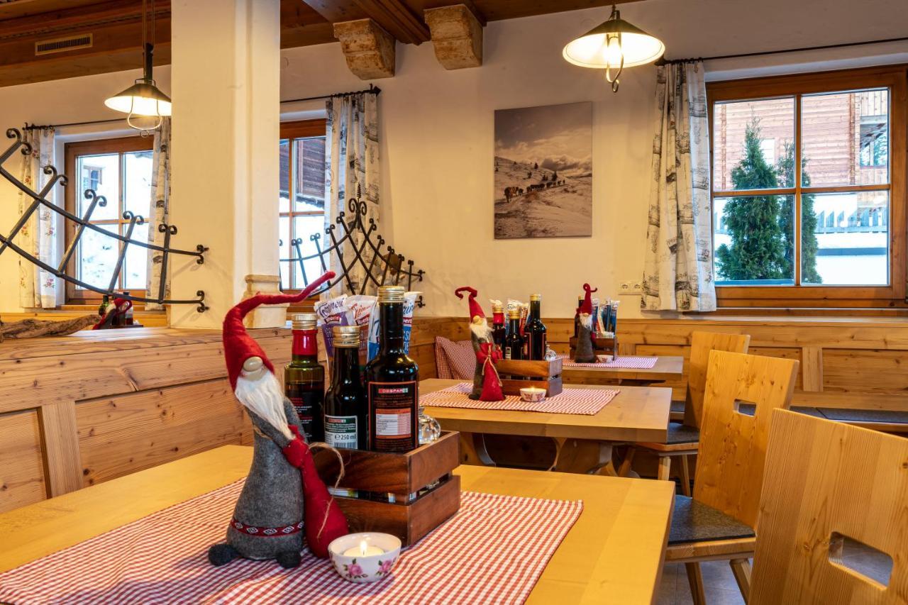 Weberstube Weberhaus Zollhaus Zollstoeckl Apartment Obertilliach Bagian luar foto