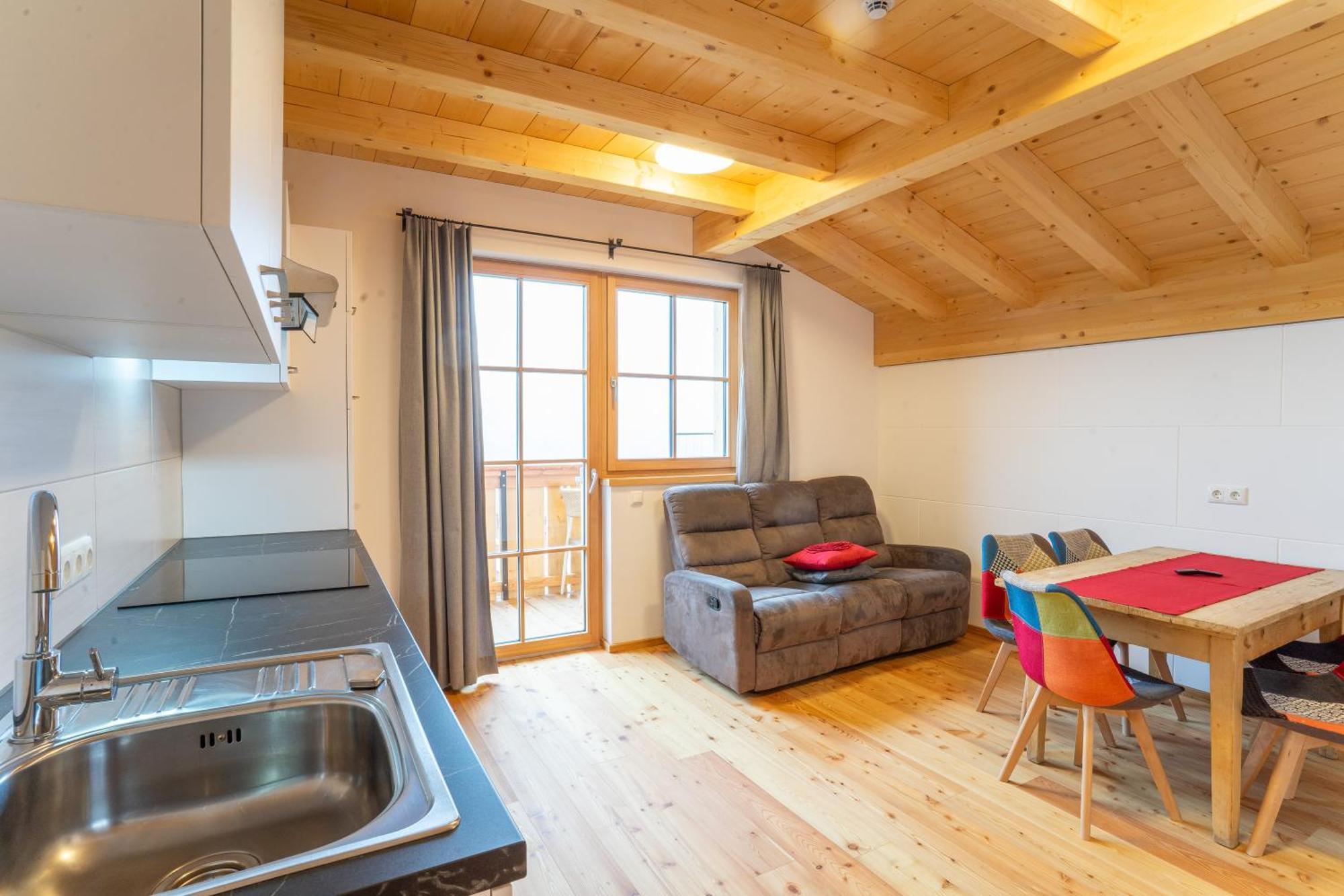 Weberstube Weberhaus Zollhaus Zollstoeckl Apartment Obertilliach Bagian luar foto