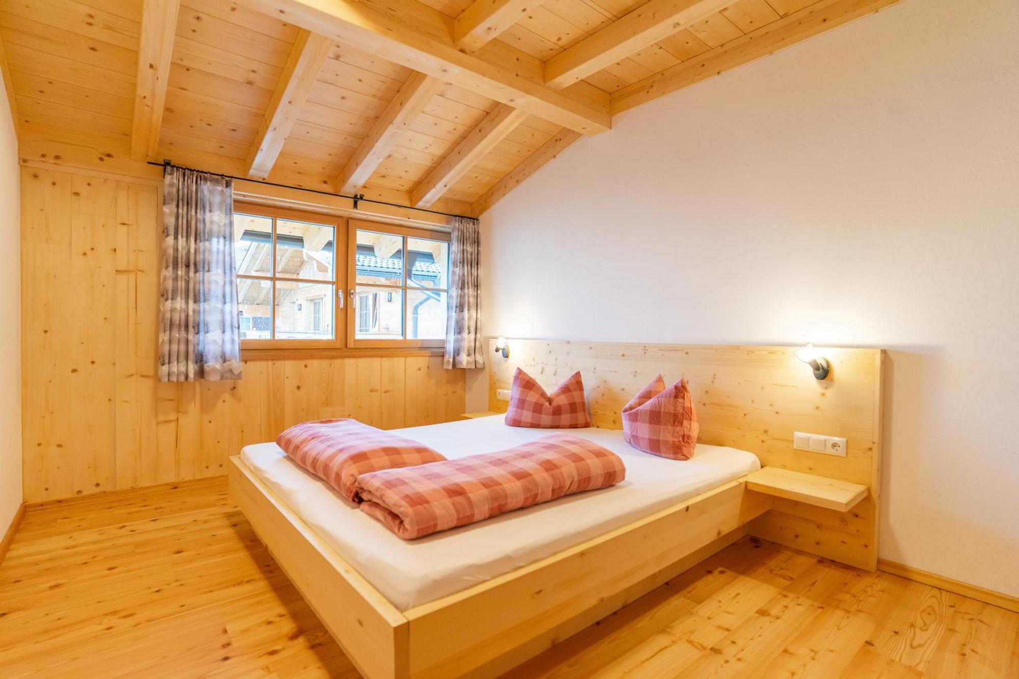 Weberstube Weberhaus Zollhaus Zollstoeckl Apartment Obertilliach Bagian luar foto