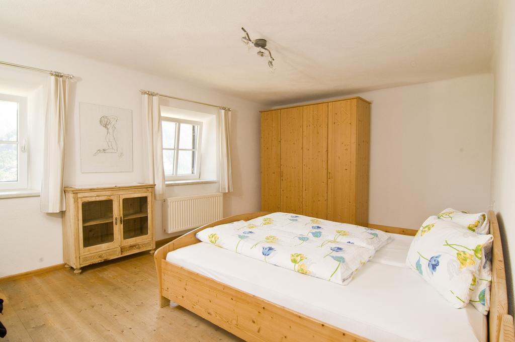 Weberstube Weberhaus Zollhaus Zollstoeckl Apartment Obertilliach Ruang foto